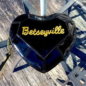 Betsyville Patten Leather Heart Clutch Bag